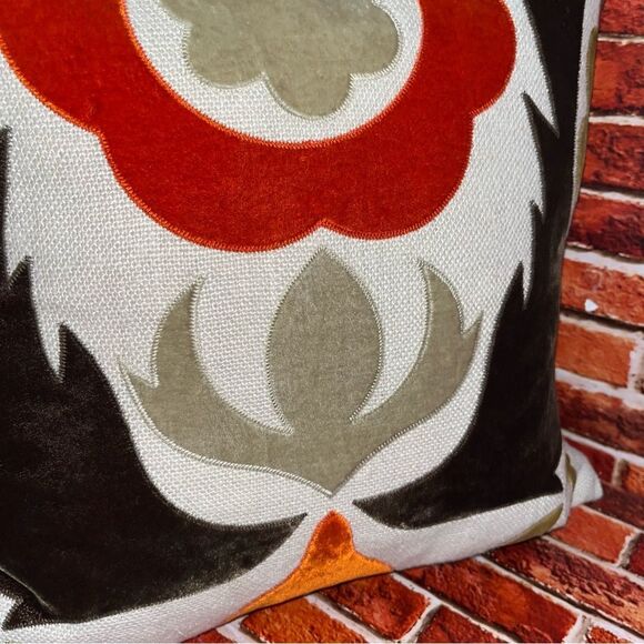 Adam & Viktoria Luxury Linen & Velvet Retro Pillows (2) Org/Brn/Gld EUC Decor - Picture 7 of 14